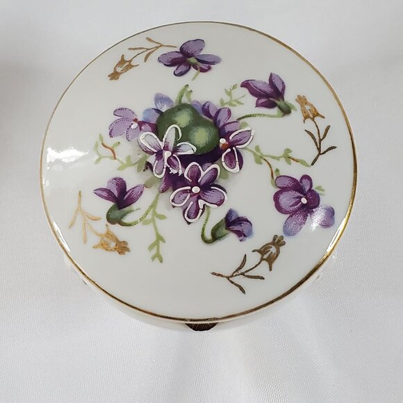 Vintage Footed Porcelain Forget Me Nots Trinket Jewelry Box Victorian Floral - Picture 1 of 15
